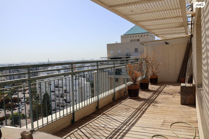 גג/ פנטהאוז, התזמורת, נאות אשלים, ראשון לציון