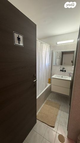 דירה, נחל פרת 8, אחוזת דניה, חדרה