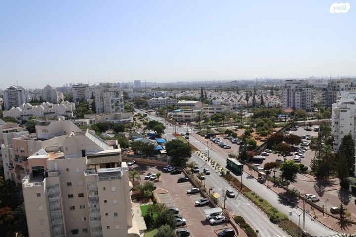 גג/ פנטהאוז, התזמורת, נאות אשלים, ראשון לציון