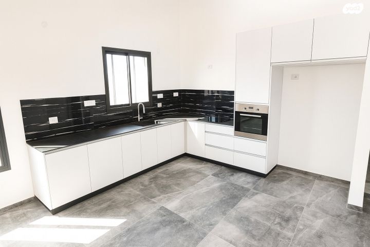 בית פרטי/ קוטג', רמת מגשימים, רובע 11, קצרין