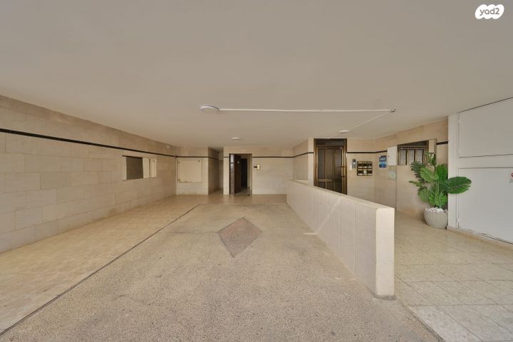 דירת גן, יצחק יציב 9, קרית חיים מזרחית, חיפה