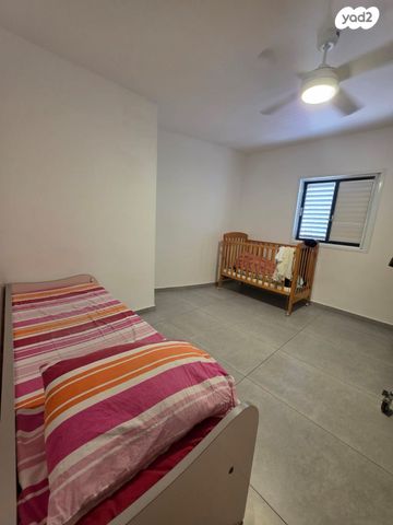 דירה, רבי עקיבא 32, הר שלום, בני ברק