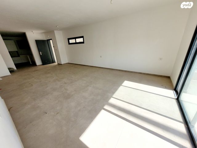 דירת גן, גני מודיעין, גני מודיעין