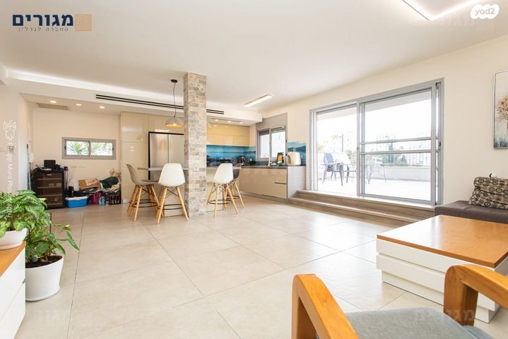 דירת גן, ד"ר נחום שימקין, חיפה