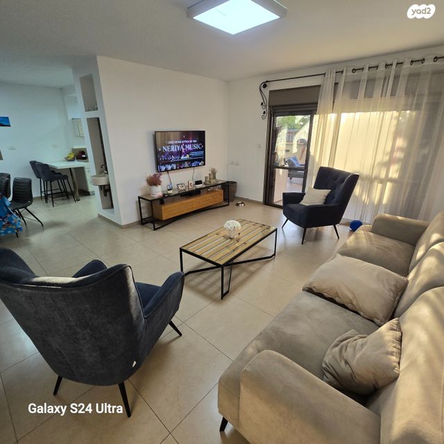 דירת גן, הדקלים, קרית אתא