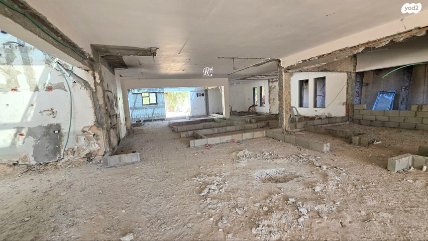 בית פרטי/ קוטג', סביון