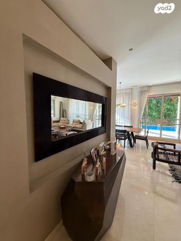 בית פרטי/ קוטג', התאנה 12, קרית גנים, רעננה