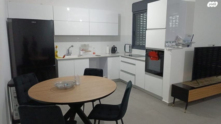 דירה, פרדה יזדאו אקלום, עפולה