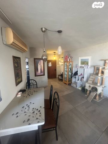 דירה, ליאון בלום, חיפה