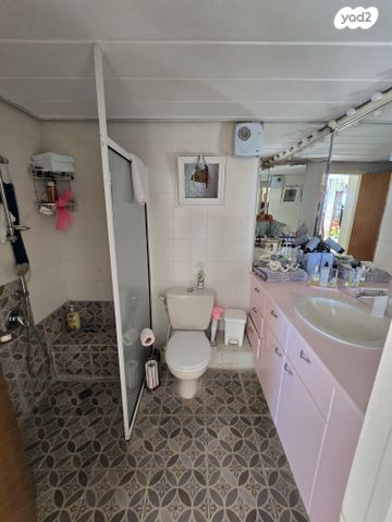 דירה, שדרות הנשיא 111, מרכז הכרמל, חיפה