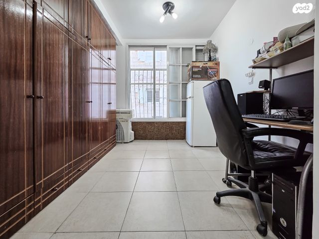 דירה, קרן היסוד 110, מרכז העיר, סביניה, הוותיקה, קרית ביאליק