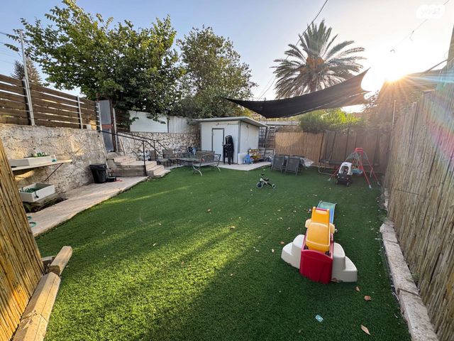 דופלקס, דיזרעאלי, לוד