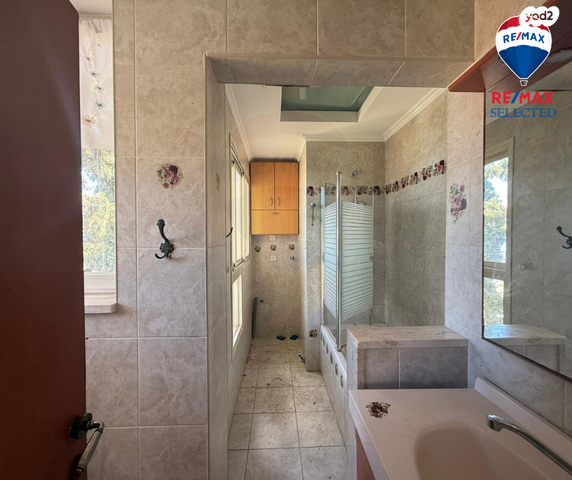 דירה, שדרות וינגייט, הדר עליון, חיפה