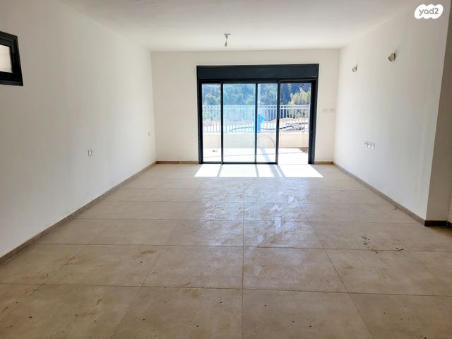 דירת גן, גני מודיעין, גני מודיעין