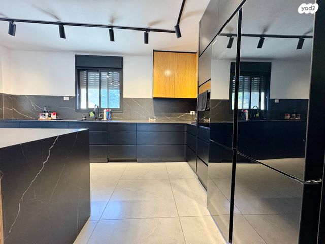 דירה, הצבר, מצפה העמק, מגדל העמק