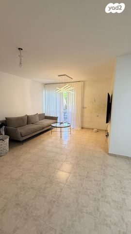 דירה, נחל פרת 8, אחוזת דניה, חדרה