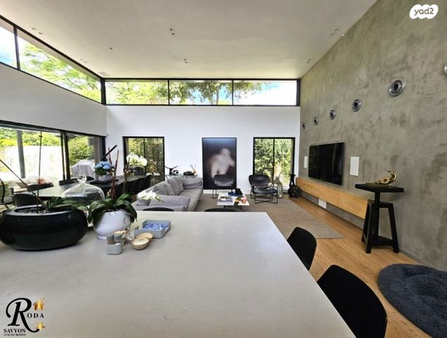 בית פרטי/ קוטג', סביון