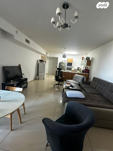 שדרות אבא חושי 