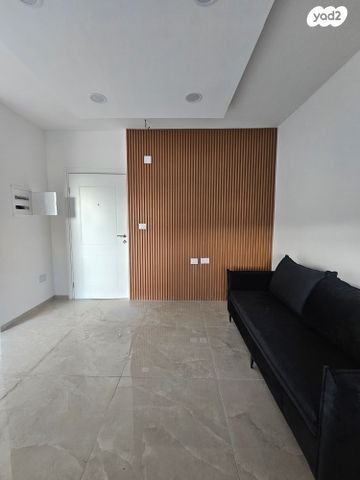 דירה, קרית אתא