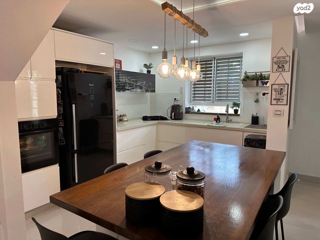 בית פרטי/ קוטג', גן יבנה מערב, גן יבנה