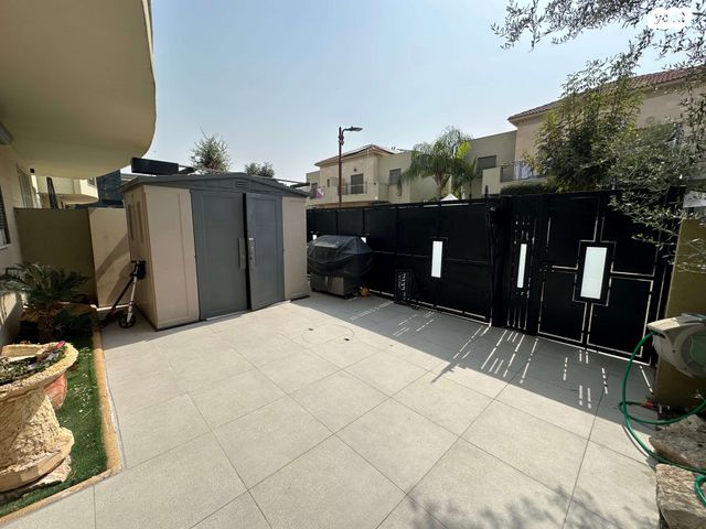 בית פרטי/ קוטג', גן יבנה מערב, גן יבנה