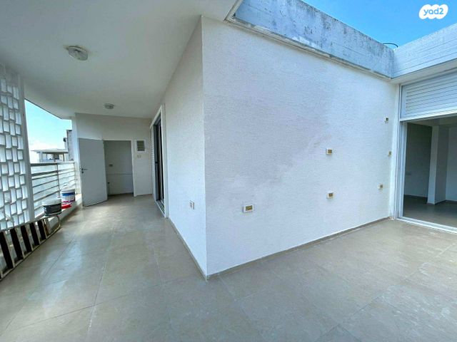 גג/ פנטהאוז