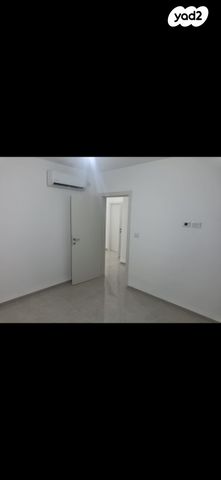 בית פרטי/ קוטג', קרית אתא