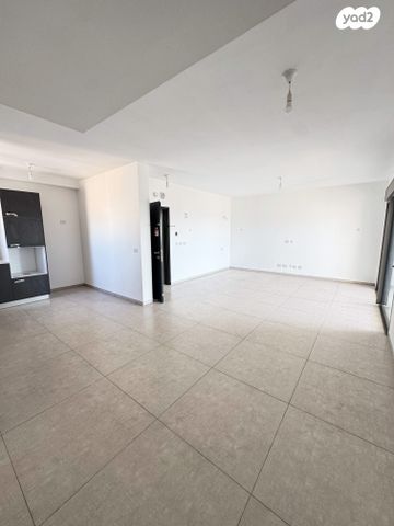 דירה, ירמיהו הלפרין 8, מרכז העיר דרום, נתניה