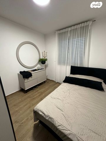 בית פרטי/ קוטג', גן יבנה מערב, גן יבנה