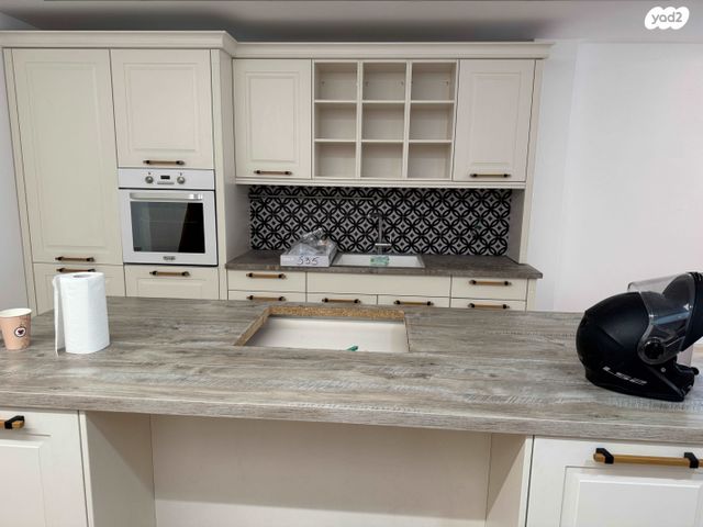 דירה, שדרות העם הצרפתי, שכונת הותיקים, רמת גן