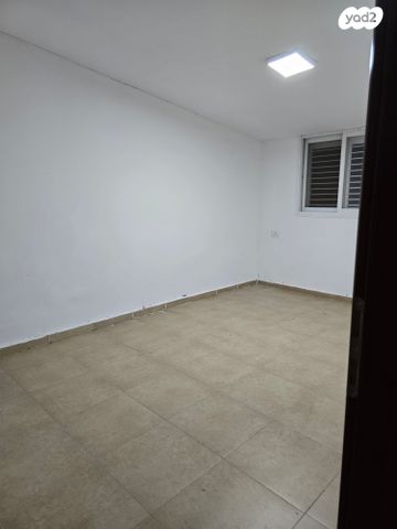 בית פרטי/ קוטג', רינתיה