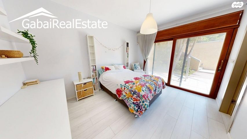 בית פרטי/ קוטג', מבוא הקתרוס, כלי שיר, מעלה אדומים