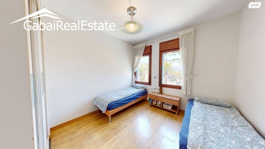 בית פרטי/ קוטג', מבוא הקתרוס, כלי שיר, מעלה אדומים