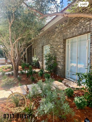 בית פרטי/ קוטג', סביון