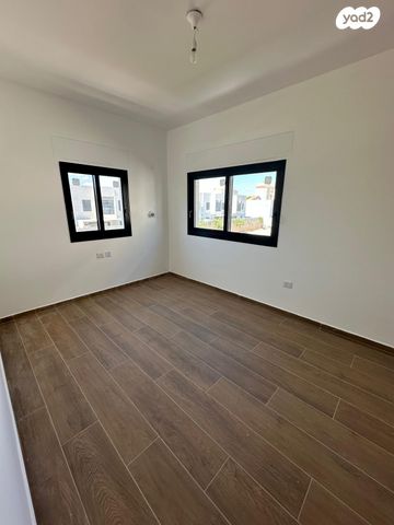 בית פרטי/ קוטג', אור ים, אור עקיבא