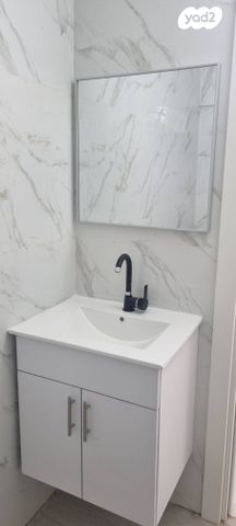 דירה, דרך העמק, מגדל העמק