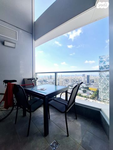 דירה, גרציאני יצחק, גני שרונה, קרית הממשלה, תל אביב יפו