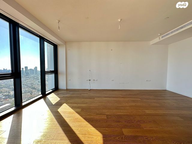 דירה, ליאונרדו דה וינצ'י, תל אביב יפו