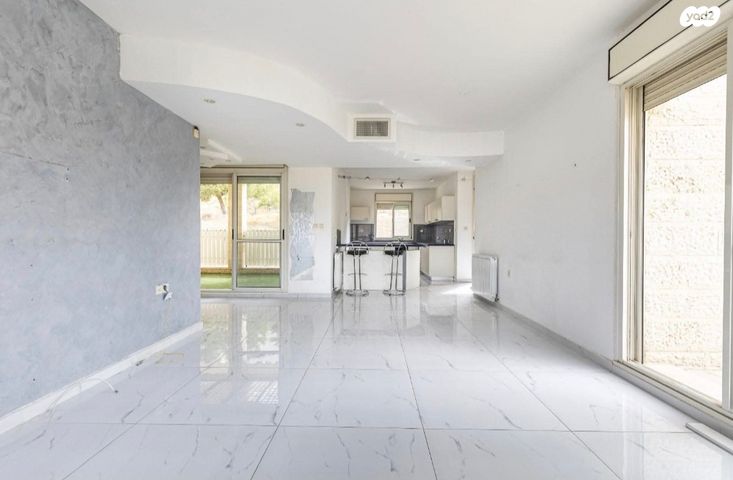 חומת שמואל, הר חומה