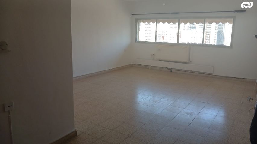 דירה, רחבת אילן, רמת אילן, גבעת שמואל