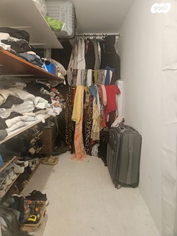 יחידת דיור, שעריים, רחובות