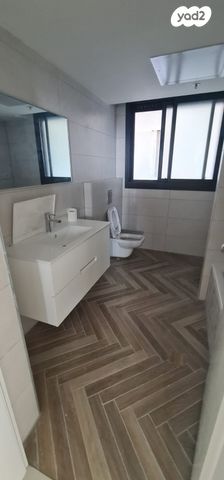 דירה, גבעת אלונים, קרית אתא