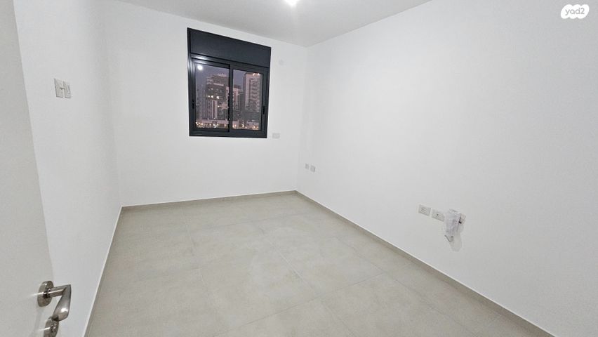 דירה, קרית מלאכי