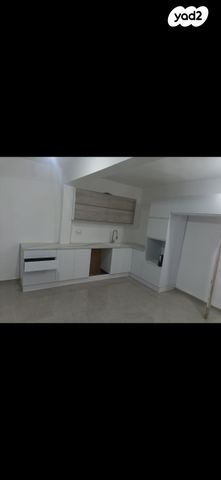 בית פרטי/ קוטג', קרית אתא