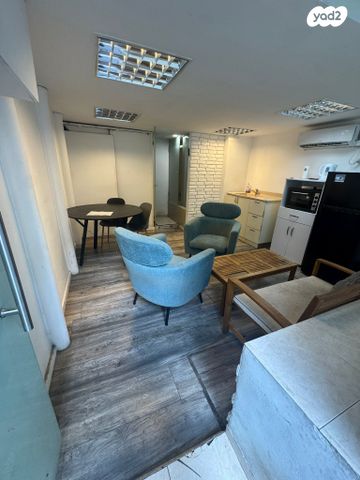 ארלוזורוב 22