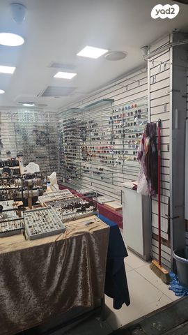 חנויות/ שטח מסחרי, רוטשילד, בת ים