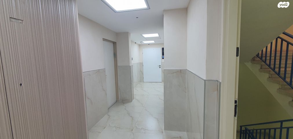 משרדים, הרצל 30, מגדל, אשקלון