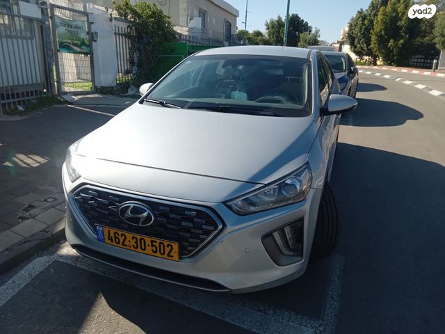 מודעת רכב יונדאי איוניק