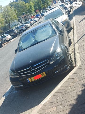 מודעת רכב מרצדס-בנץ E-class