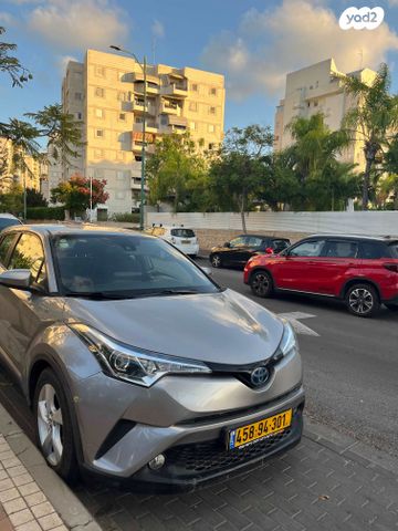 טויוטה C-HR